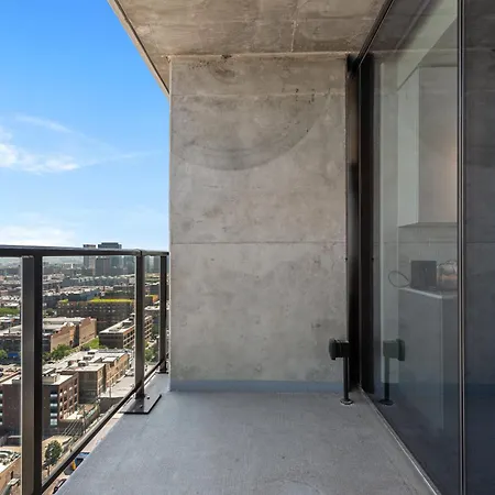 Fulbrix Bright Designer Apartments With West Loop Views Chicago Exterior photo